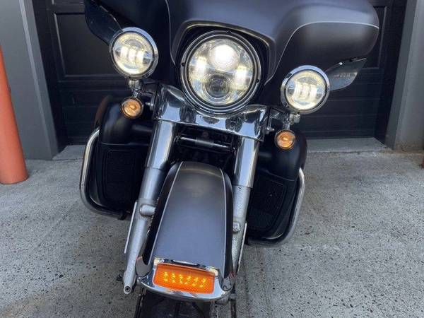 2017 Harley-Davidson, dovoz Kanada — foto 9 z 12