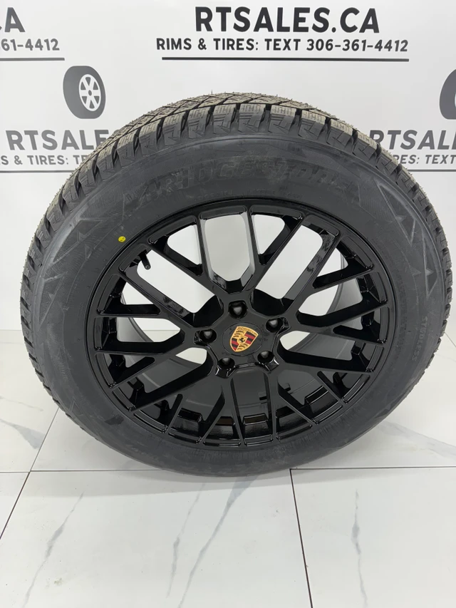 255/55/20 Bridgestone Winter tires 20" 5x130 Porsche Cayenne, dovoz Kanada — foto 4 z 5