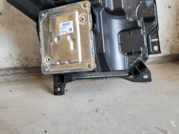 24/26 F150 LEFT HEADLIGHT, dovoz USA — foto 5 z 9