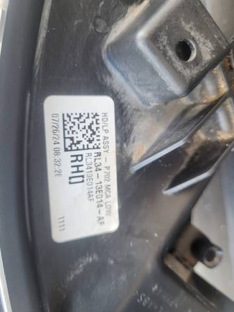 24/26 F150 pravý světlomet, dovoz USA — foto 5 z 7