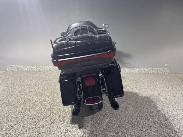 2015 Harley-Davidson, dovoz Kanada — foto 7 z 12