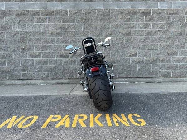2013 Harley-Davidson, dovoz Kanada — foto 6 z 12
