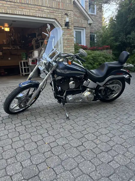 2003 Harley-Davidson Softail, 36 880 km, dovoz Kanada — foto 2 z 9