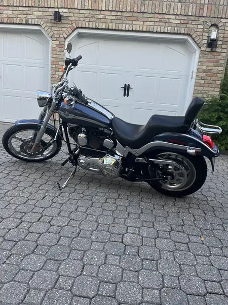 2003 Harley-Davidson Softail, 36 880 km, dovoz Kanada — foto 8 z 9