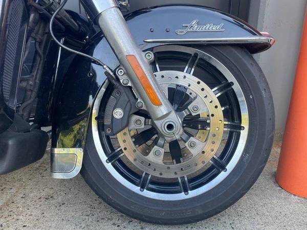 2015 Harley-Davidson, dovoz Kanada — foto 3 z 12