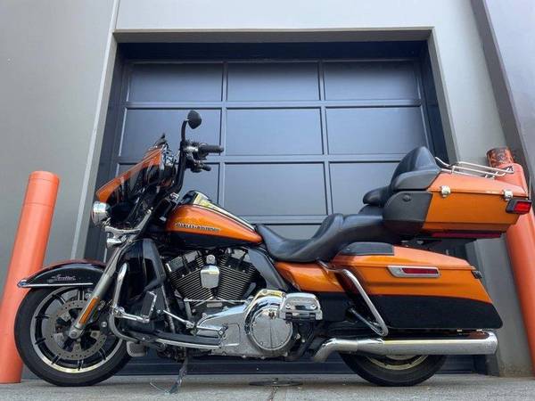 2015 Harley-Davidson, dovoz Kanada — foto 6 z 12