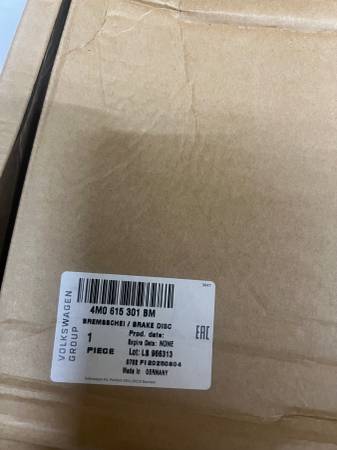 Brand New Audi SQ8 přední & zadní Brake Rotors (Complete 4-Rotor Set), dovoz USA — foto 7 z 8