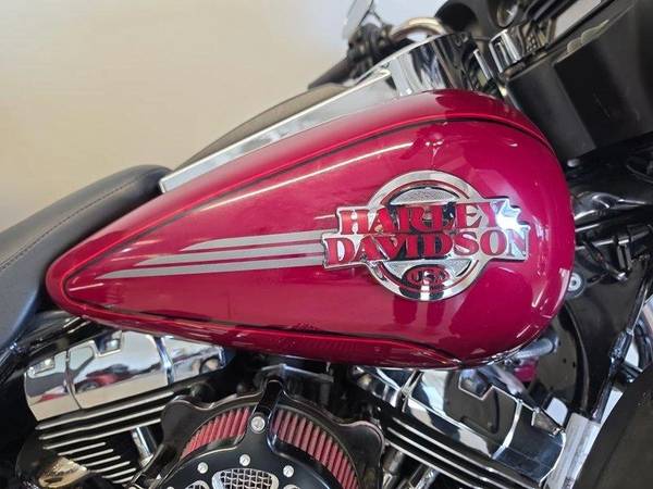 2006 Harley-Davidson, dovoz Kanada — foto 2 z 12