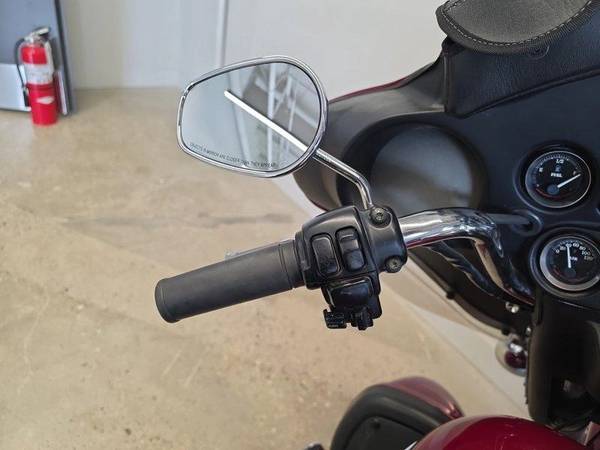 2006 Harley-Davidson, dovoz Kanada — foto 7 z 12
