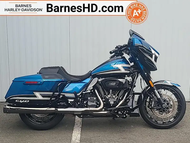 2023 Harley-Davidson Unspecified, modrá, 21 891 km, dovoz Kanada — foto 1 z 12 2023 Harley-Davidson Unspecified, modrá, 21 891 km, dovoz Kanada — foto 1 z 12