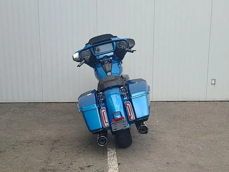 2023 Harley-Davidson Unspecified, modrá, 21 891 km, dovoz Kanada — foto 12 z 12