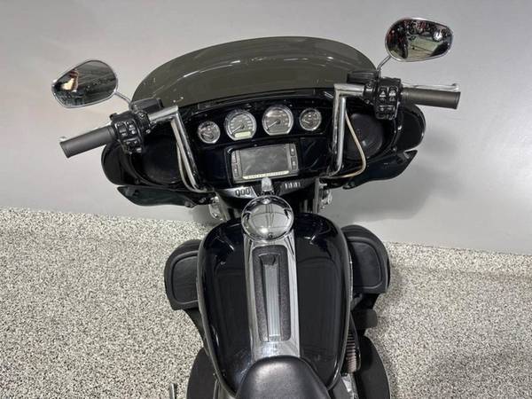 2018 Harley-Davidson, dovoz Kanada — foto 8 z 12