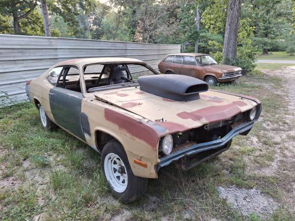1974 Plymouth Duster, dovoz USA — foto 2 z 12
