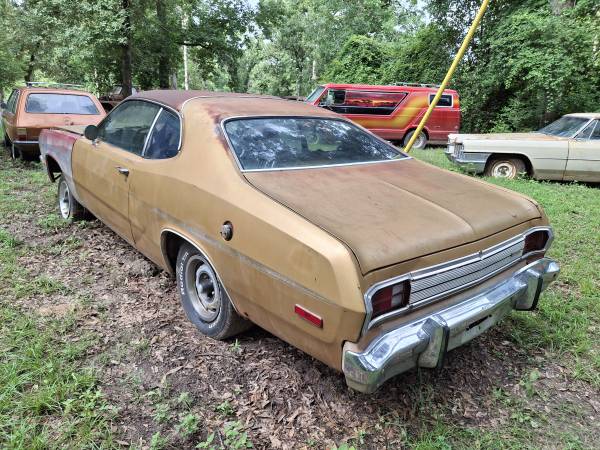 1975 Plymouth Duster Project Car, dovoz USA — foto 3 z 12