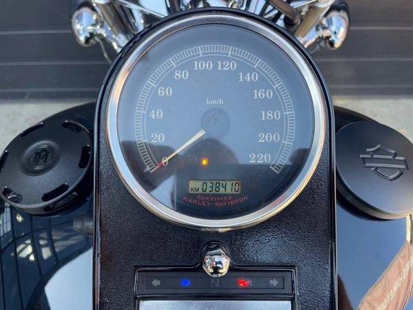 2005 Harley-Davidson, dovoz Kanada — foto 11 z 12