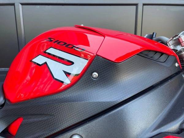 2014 Harley-Davidson, dovoz Kanada — foto 7 z 12