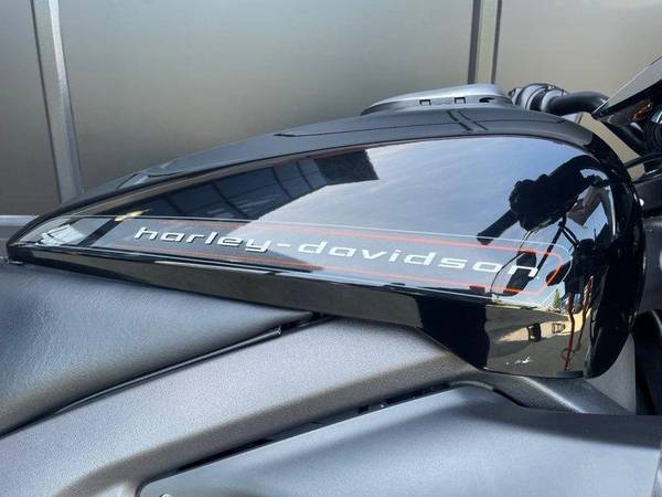 2020 Harley-Davidson, dovoz Kanada — foto 2 z 12