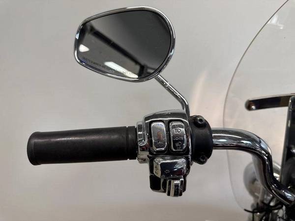 2008 Harley-Davidson, dovoz Kanada — foto 10 z 12