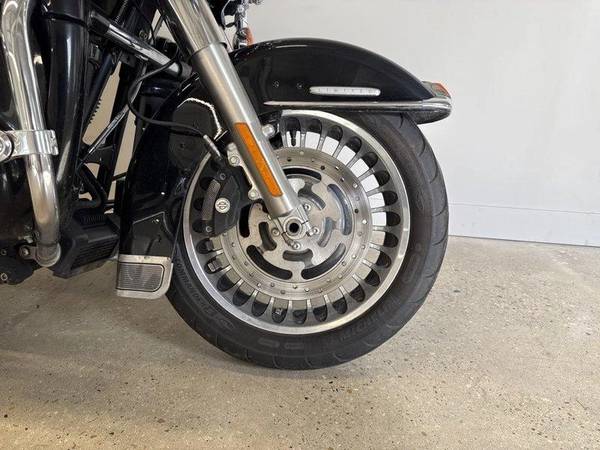 2012 Harley-Davidson, dovoz Kanada — foto 3 z 12