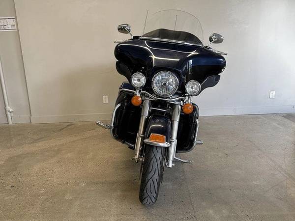 2012 Harley-Davidson, dovoz Kanada — foto 4 z 12