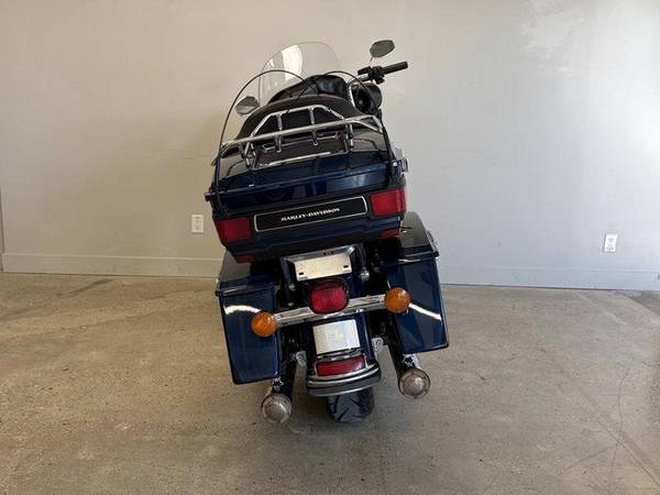 2012 Harley-Davidson, dovoz Kanada — foto 7 z 12