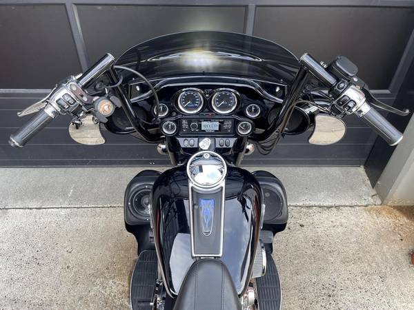 2003 Harley-Davidson, dovoz Kanada — foto 8 z 12