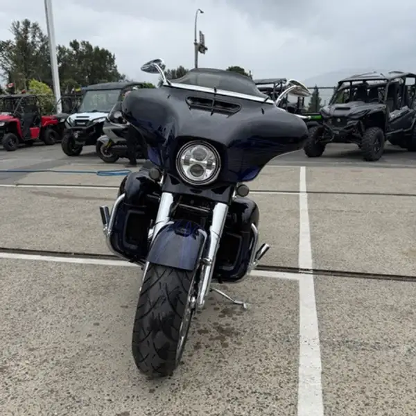 2016 Harley-Davidson Unspecified, černá, 98 049 km, dovoz Kanada — foto 5 z 12