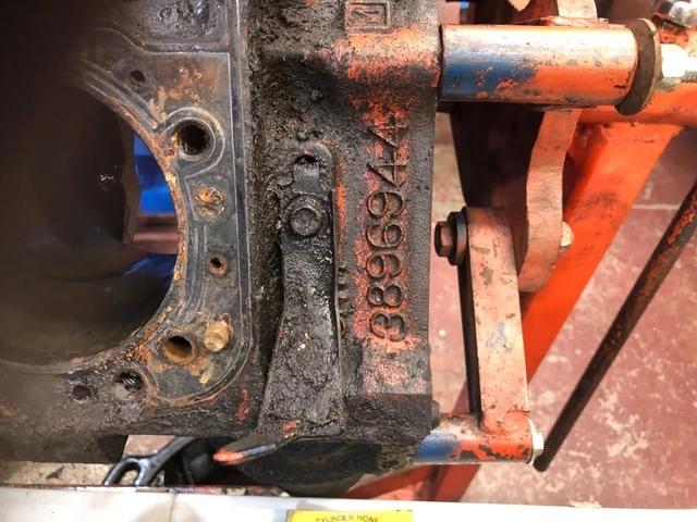 Original 1967 Chev 283 V8 Engine With 2-speed Powerglide Transmi, dovoz Kanada — foto 5 z 5