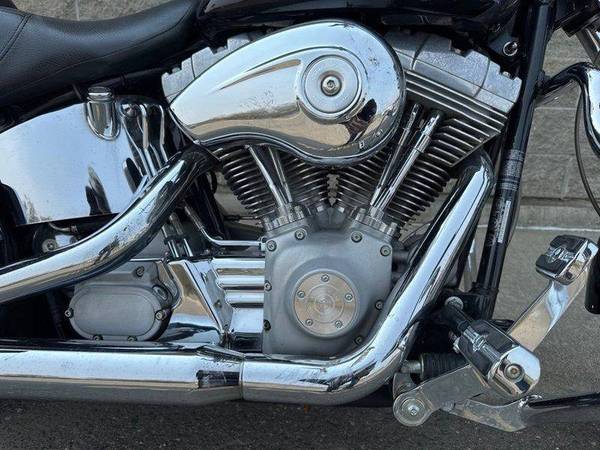 2004 Harley-Davidson, dovoz Kanada — foto 5 z 12