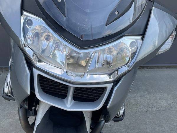 2005 BMW, dovoz Kanada — foto 9 z 12