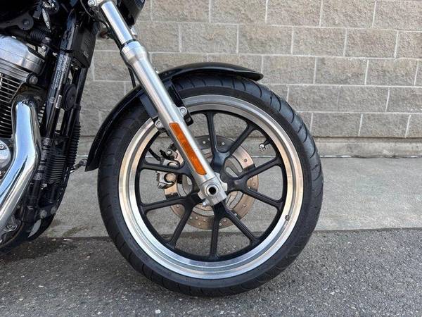 2012 Harley-Davidson, dovoz Kanada — foto 3 z 12