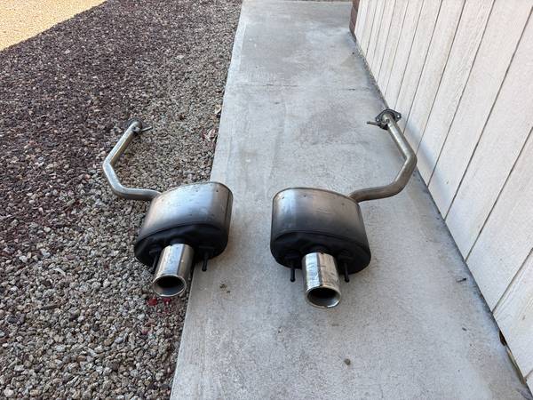 2021 thru 2026 Lexus IS250 IS350 OEM exhaust mufflers, dovoz USA — foto 5 z 5