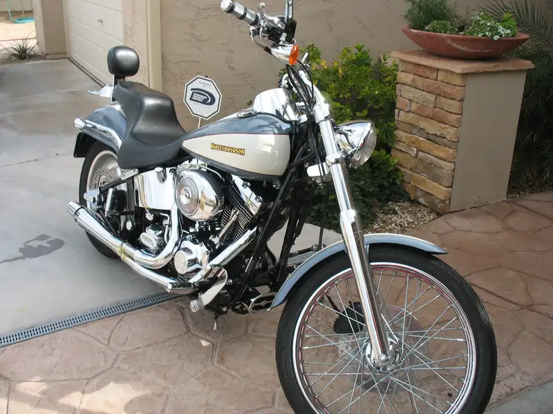 2002 Harley-Davidson Softail Deuce, 62 000 km, dovoz Kanada — foto 1 z 6 2002 Harley-Davidson Softail Deuce, 62 000 km, dovoz Kanada — foto 1 z 6