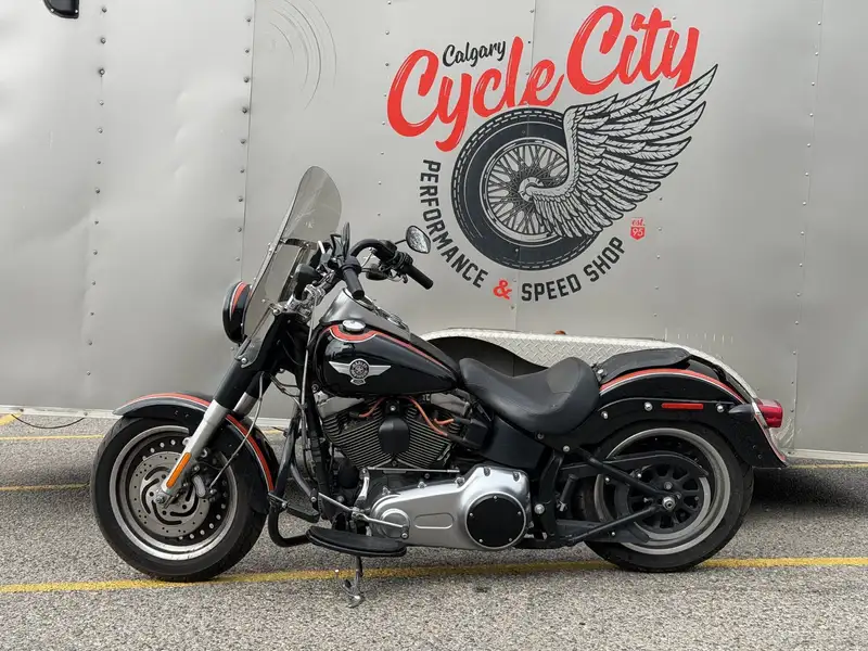 2011 Harley-Davidson Unspecified, 59 573 km, dovoz Kanada — foto 2 z 8