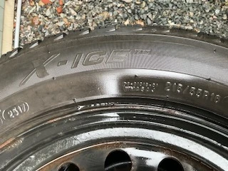 4 Winter tires mounted on steel wheels, dovoz Kanada — foto 5 z 5