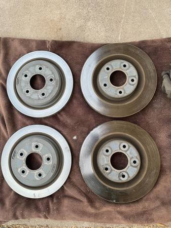 2008 Corvette C6 OE Brake brzdový třmen + Rotors + Pads sada Z51 Gm OE, dovoz USA — foto 3 z 12
