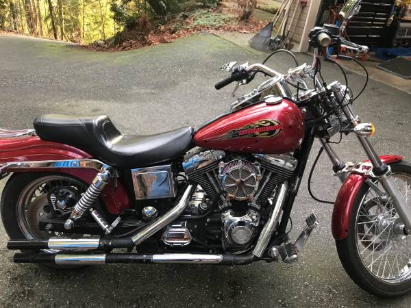 Harley-Davidson, dovoz Kanada — foto 2 z 5