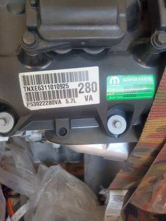 nový Complete Crate Motor From Mopar 5.7 Hemi, dovoz USA — foto 2 z 4