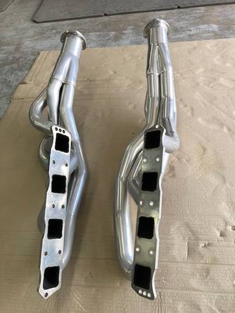 426-570 Hemi TTI Headers 62-65 B-Body, dovoz USA — foto 2 z 4