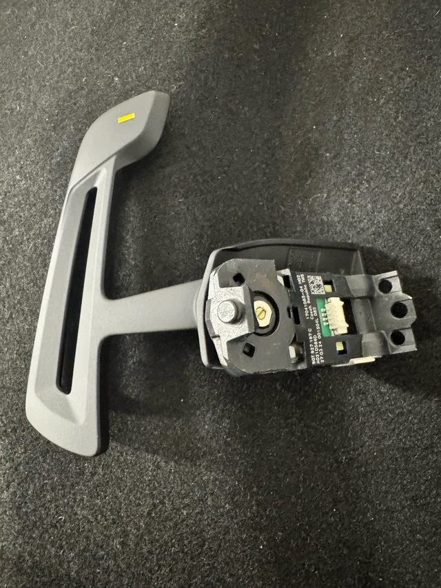 OEM Porsche Magnetic Paddle Shifters - PDK, dovoz Kanada — foto 4 z 4