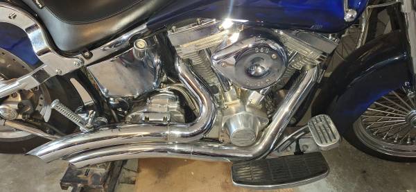 Harley-Davidson, dovoz Kanada — foto 3 z 5