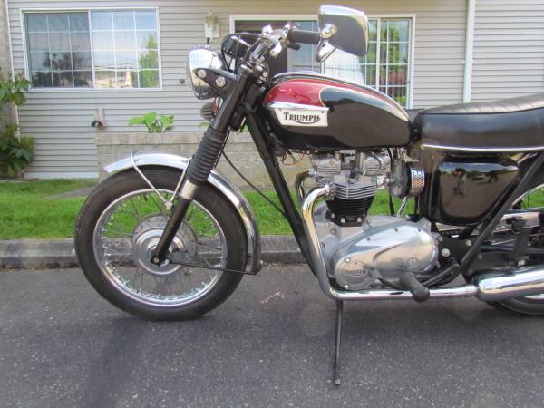 Triumph, dovoz Kanada — foto 2 z 7
