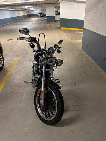 2007 Harley-Davidson, dovoz Kanada — foto 2 z 11