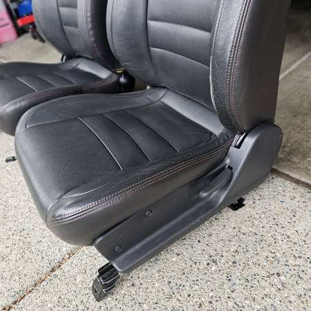 2001 Impreza 2.5RS OE leather seats. Extremely rare!, dovoz USA — foto 3 z 6