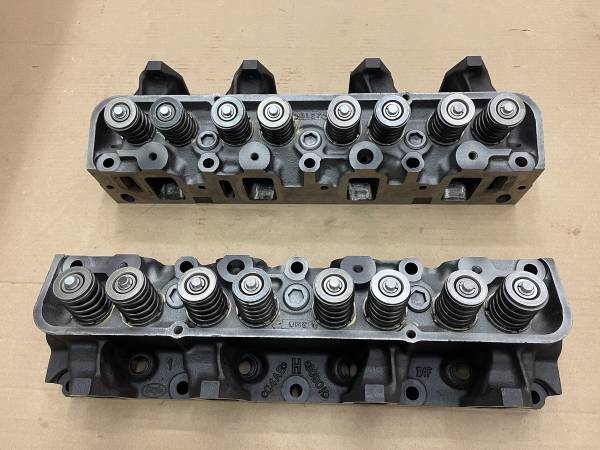 Ford 427 FE C4AE-H Cylinder Heads OE 427 Cobra 1963 1964 1965 1966, dovoz USA — foto 2 z 11