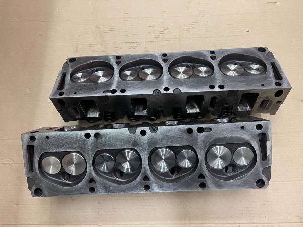Ford 427 FE C4AE-H Cylinder Heads OE 427 Cobra 1963 1964 1965 1966, dovoz USA — foto 8 z 11