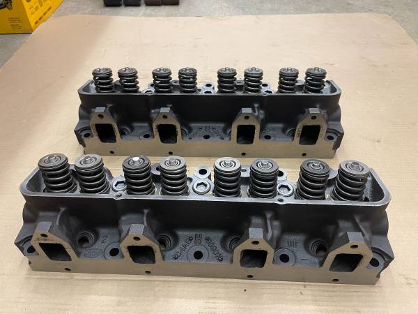 Ford 427 FE C4AE-H Cylinder Heads OE 427 Cobra 1963 1964 1965 1966, dovoz USA — foto 9 z 11