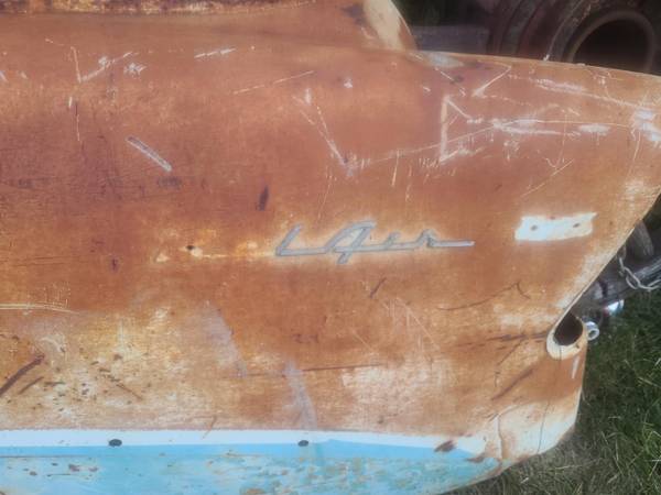 1956 Chevy Bel Air Wagon Original GM levá strana Quarter Panel – Rare, dovoz USA — foto 2 z 11