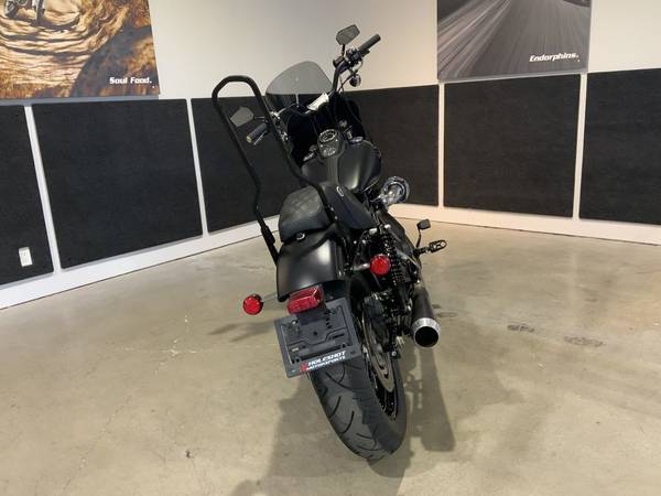 2017 Harley-Davidson, dovoz Kanada — foto 4 z 7