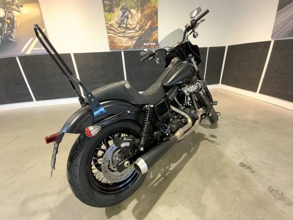 2017 Harley-Davidson, dovoz Kanada — foto 5 z 7